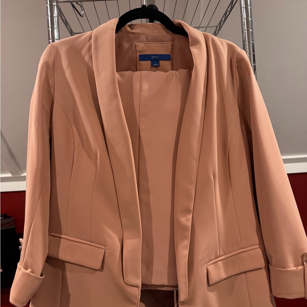 Elegant Peach Women's Blazer